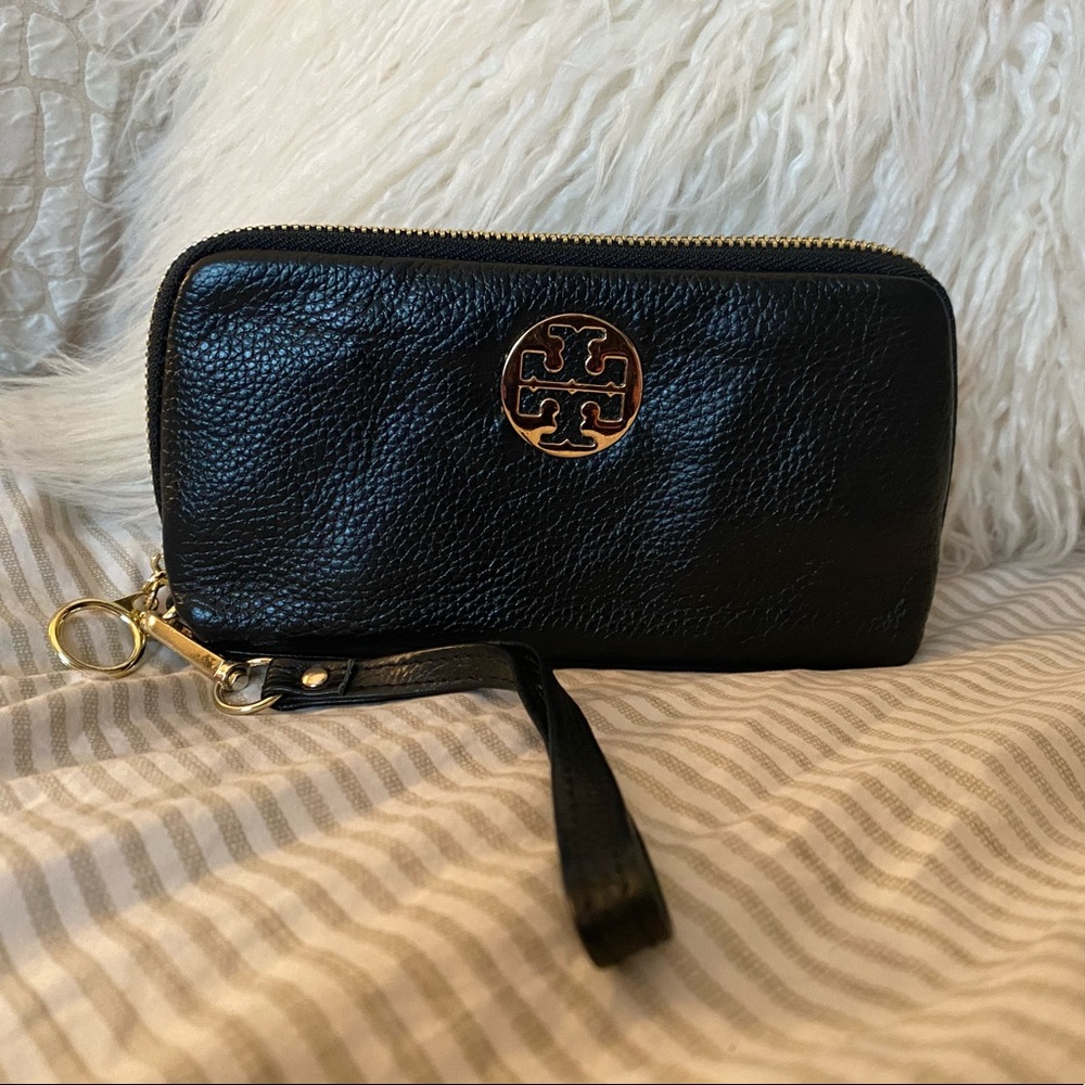 Tory Burch Leather Wallet
